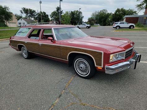 Chevrolet Caprice station wagon 1976